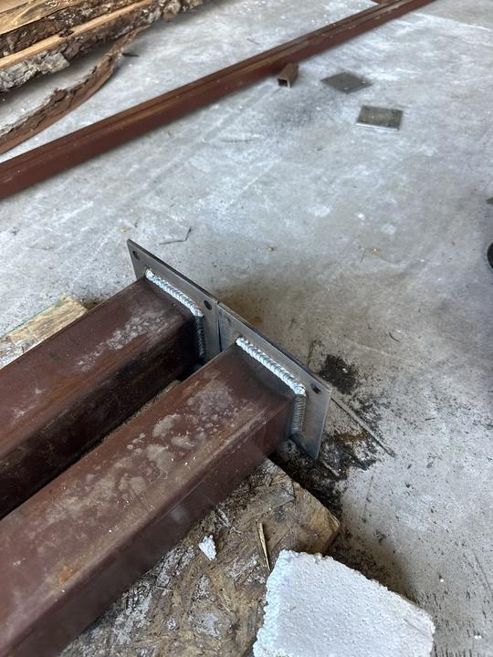 Fresh welds on steel tube base plates
